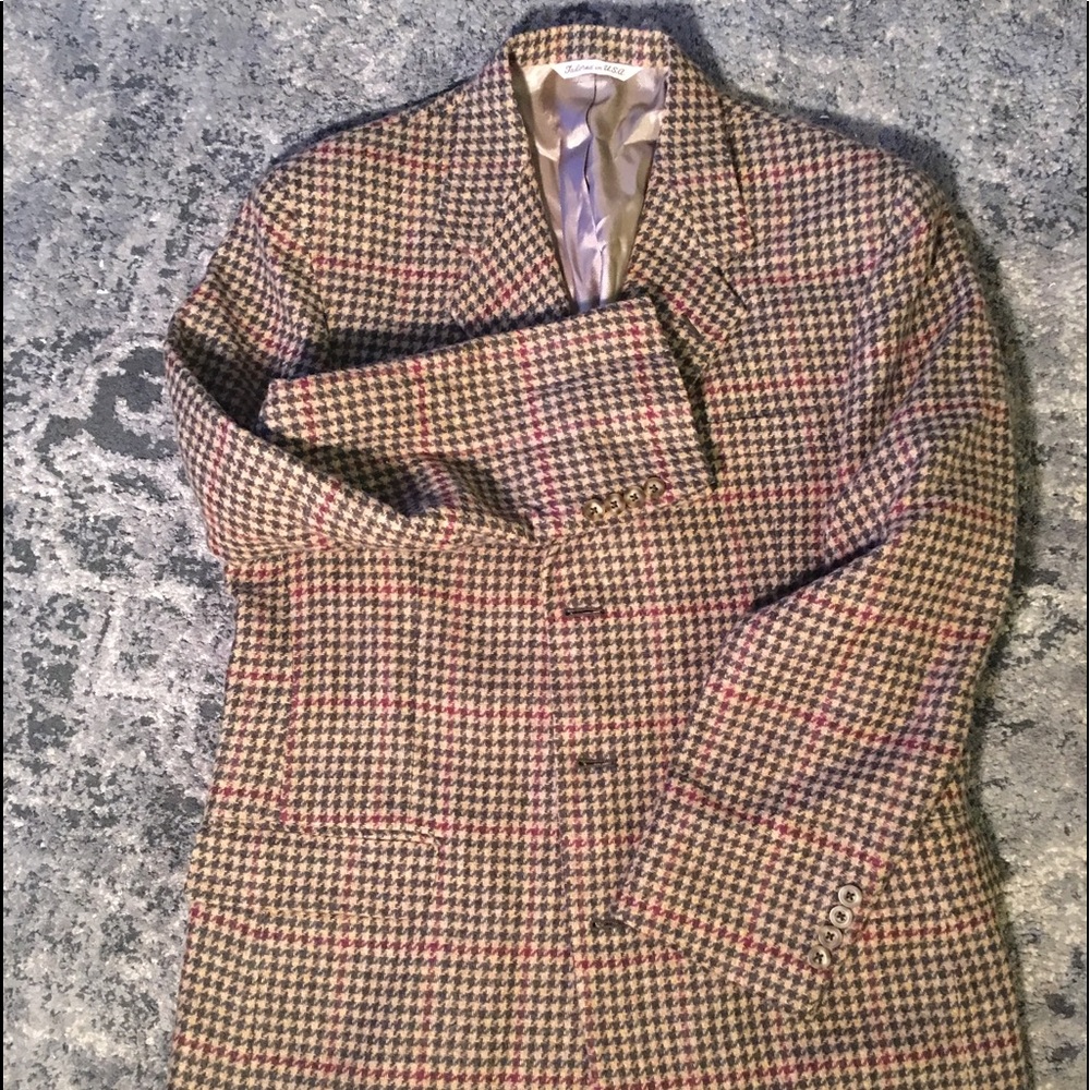 Hunt Club Men’s plaid blazer!